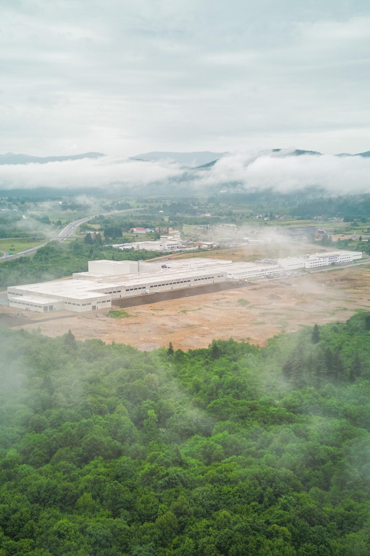 Vår megafabrik Ogulin 2 är världens största trägolvsfabrik med en kapacitet på över 20 miljoner k